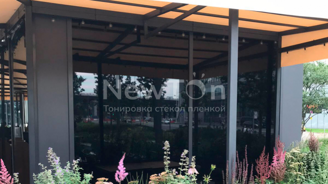 Тонировка пленкой витрины в ресторане Bluefin Sushi Oysters в Москва-Сити