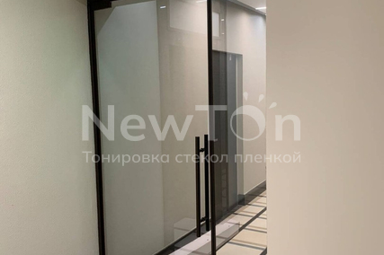 Бронирующая пленка для стекол secure 200