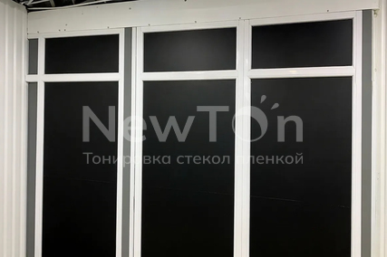 Декоративная пленка для стекол DS Black out
